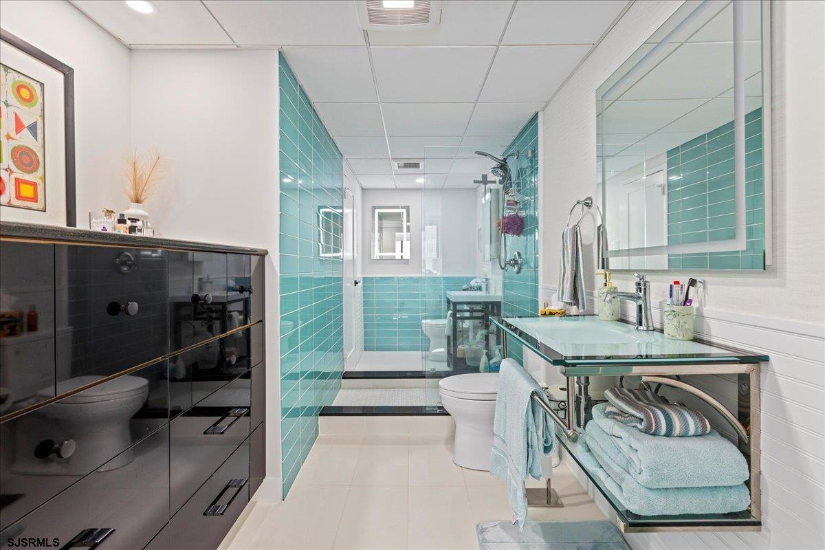 100 S Berkley Unit: 12N