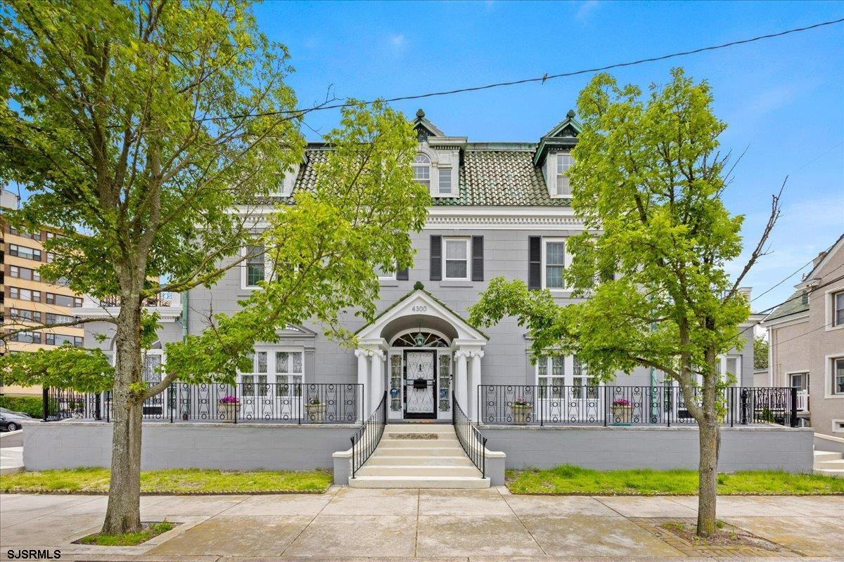 4300 Atlantic Ave