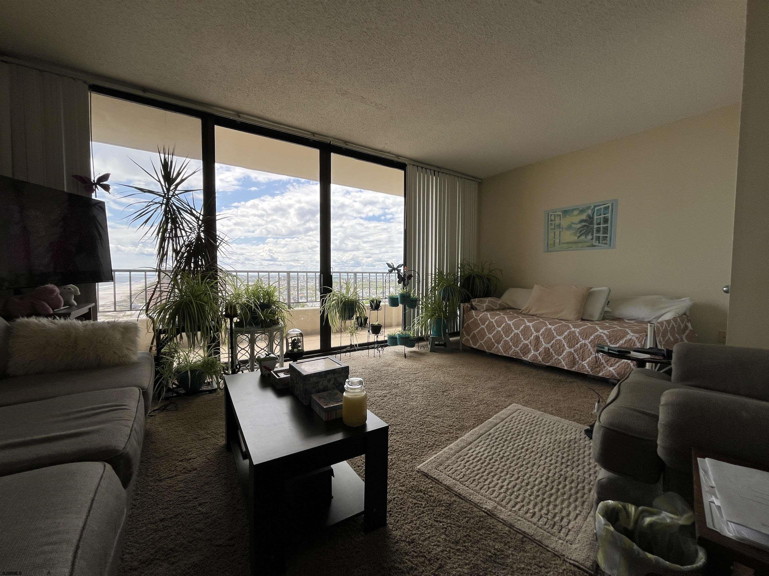 3851 Boardwalk Unit: 1908