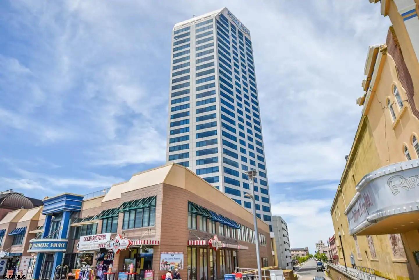 1515 Boardwalk Unit: 1708