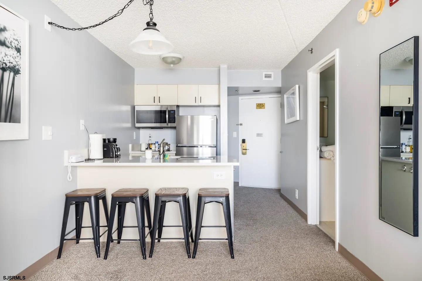 1515 Boardwalk Unit: 1708