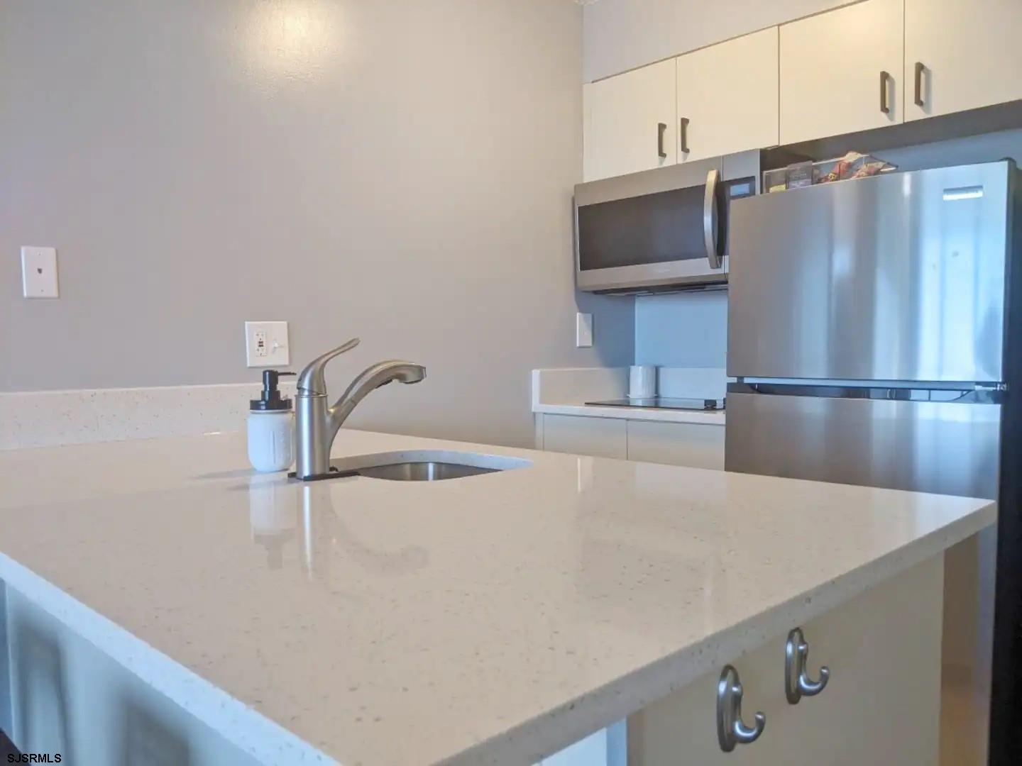 1515 Boardwalk Unit: 1708