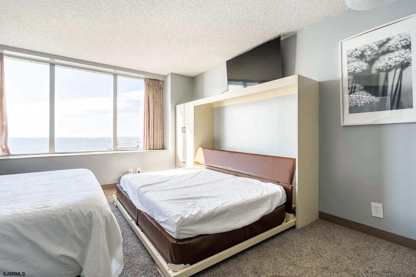 1515 Boardwalk Unit: 1708