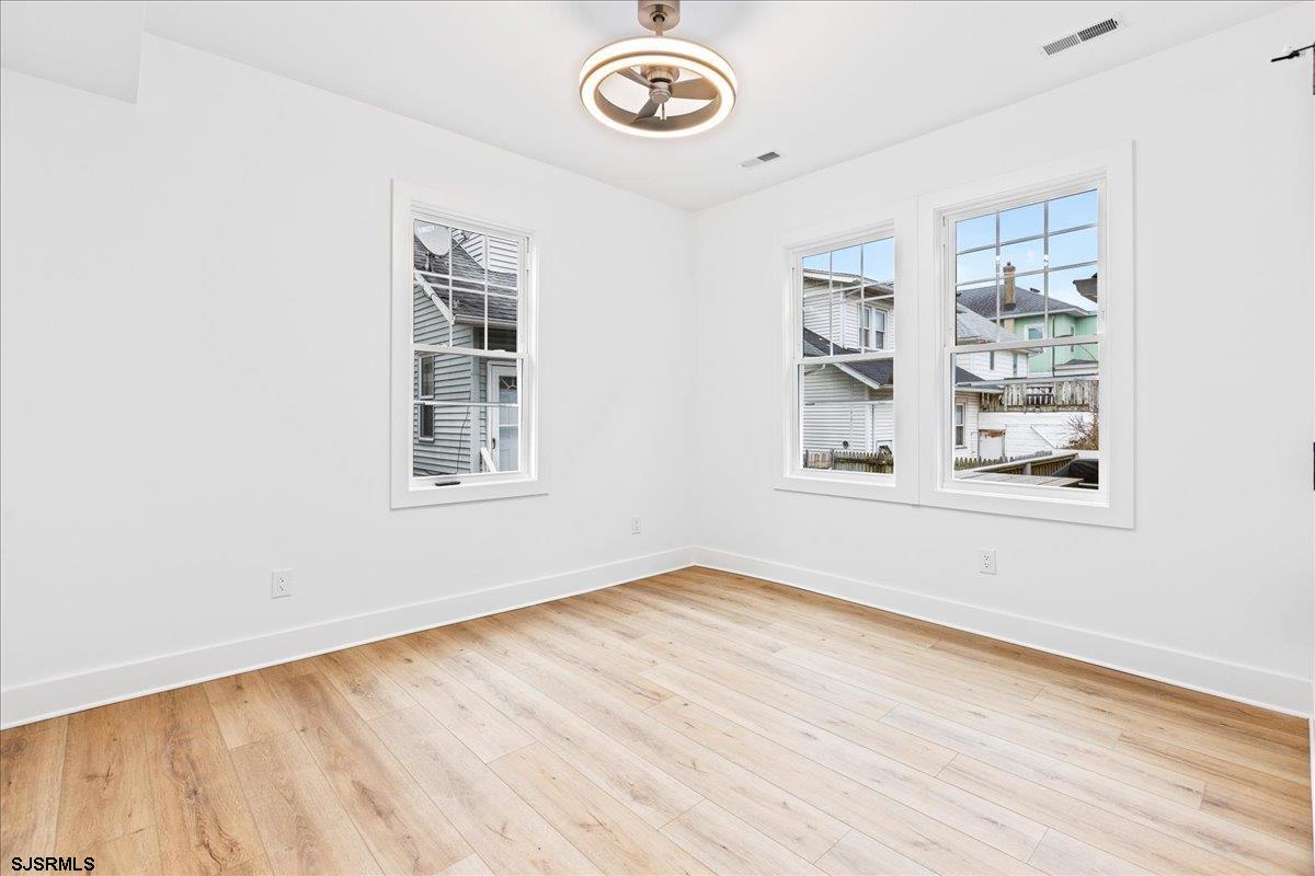 23 N Vassar Square Unit: 1