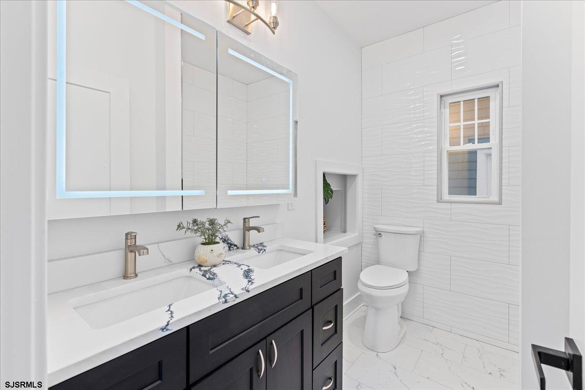 23 N Vassar Square Unit: 1