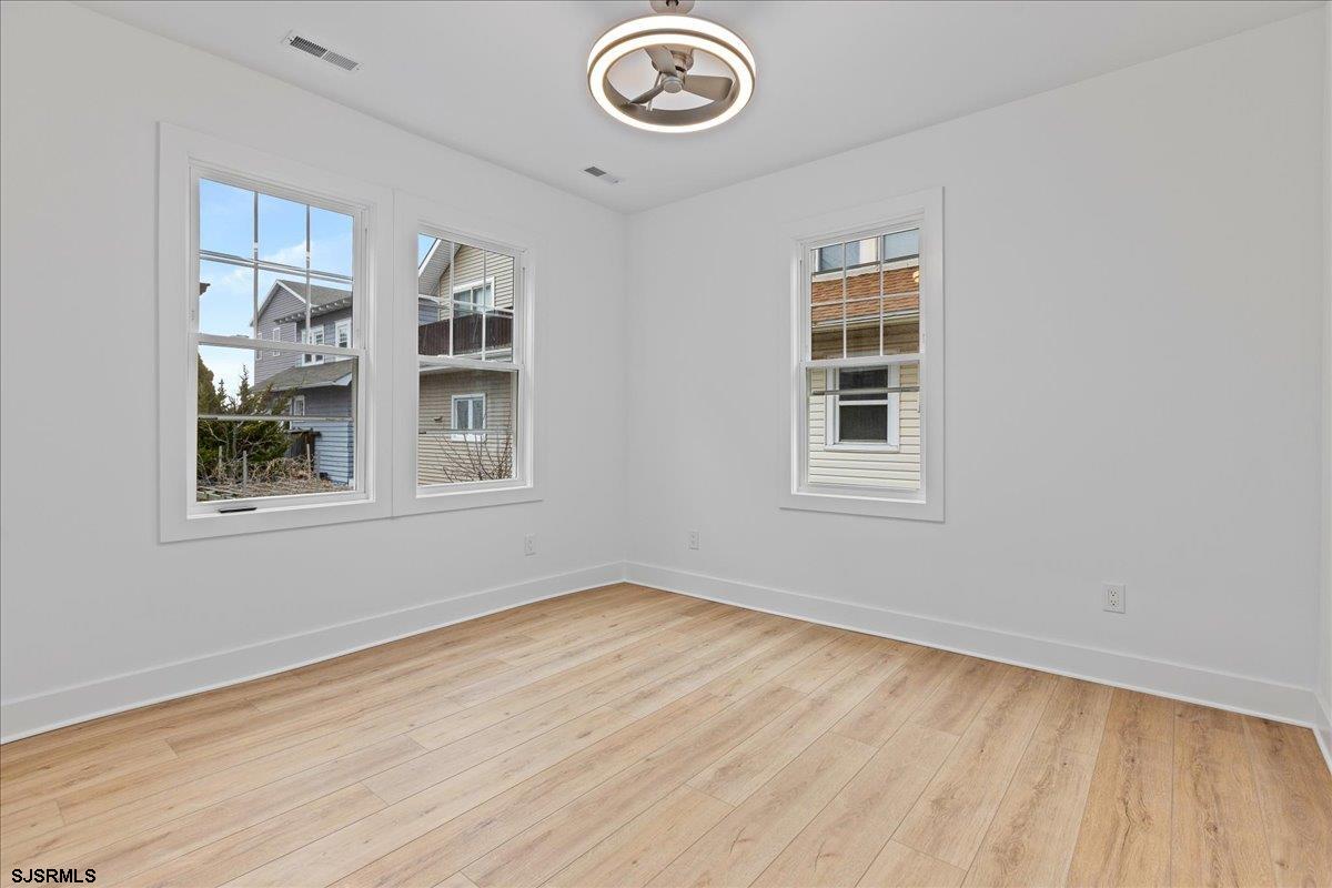 23 N Vassar Square Unit: 1