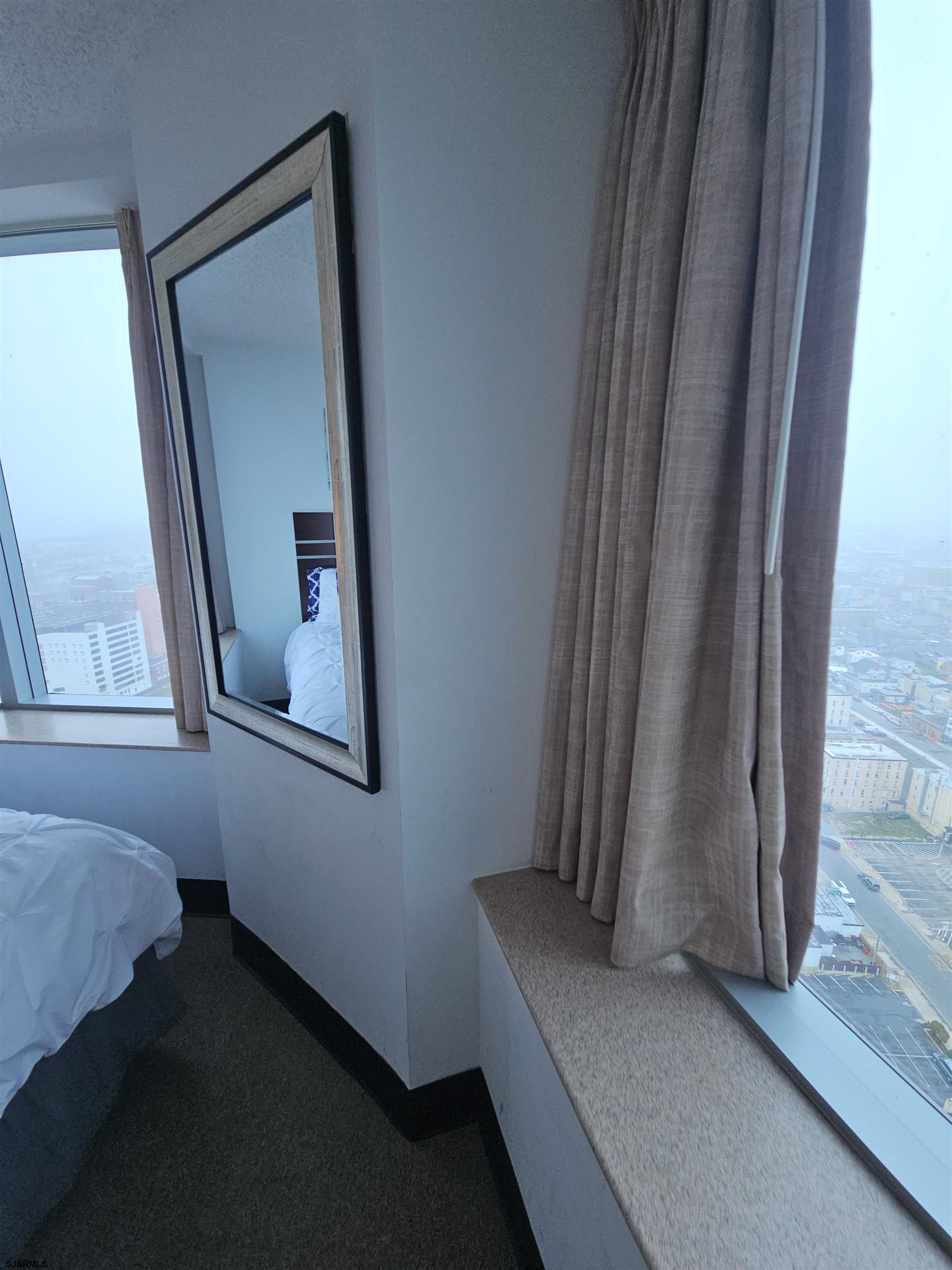 1515 Boardwalk Unit: 2911