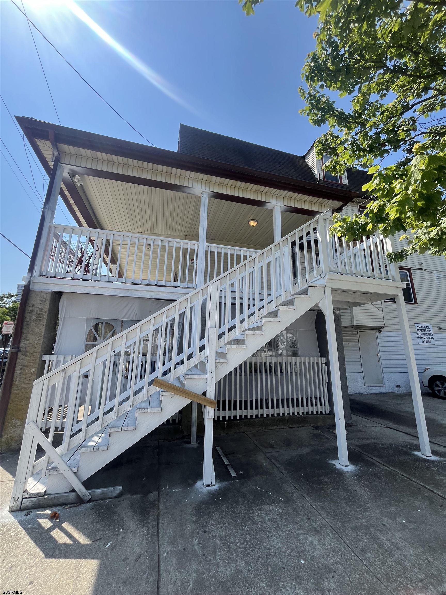 40 N Boston Ave