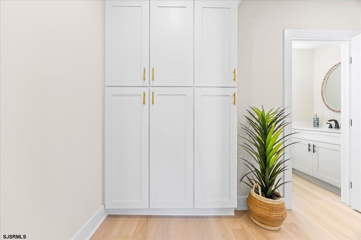31 N Jasper Ave