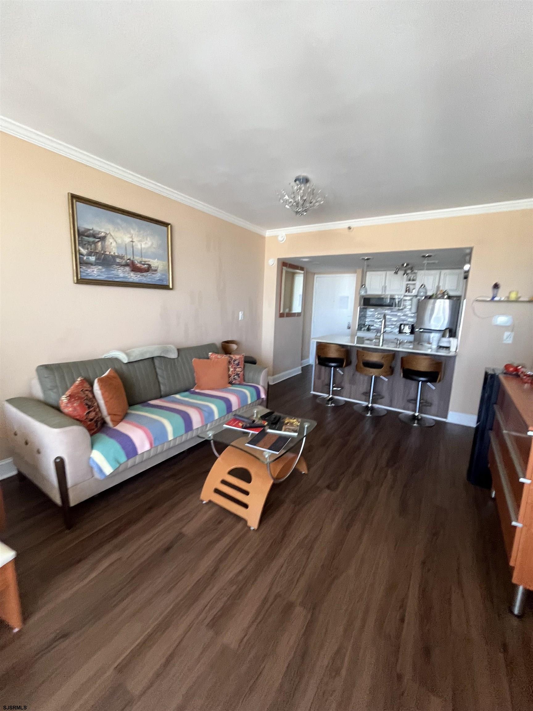 3851 Boardwalk Unit: 2407