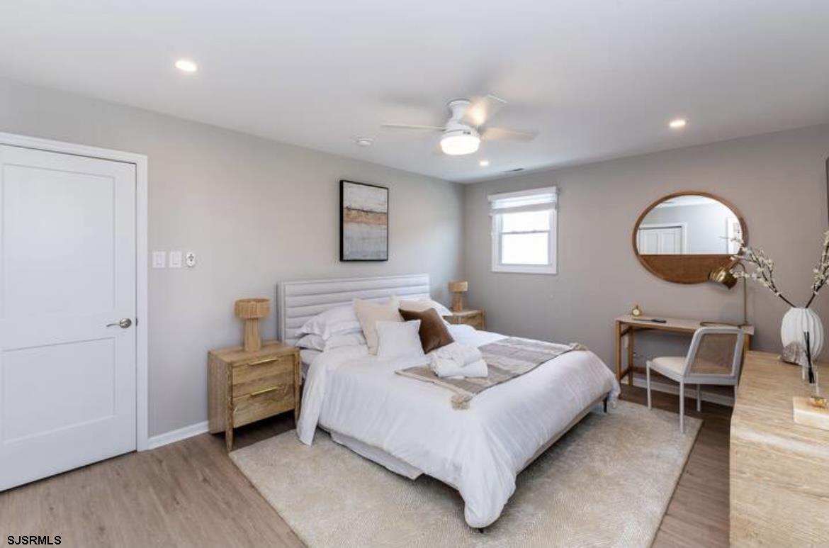 7007 Ventnor Gardens Plaza Unit: 2