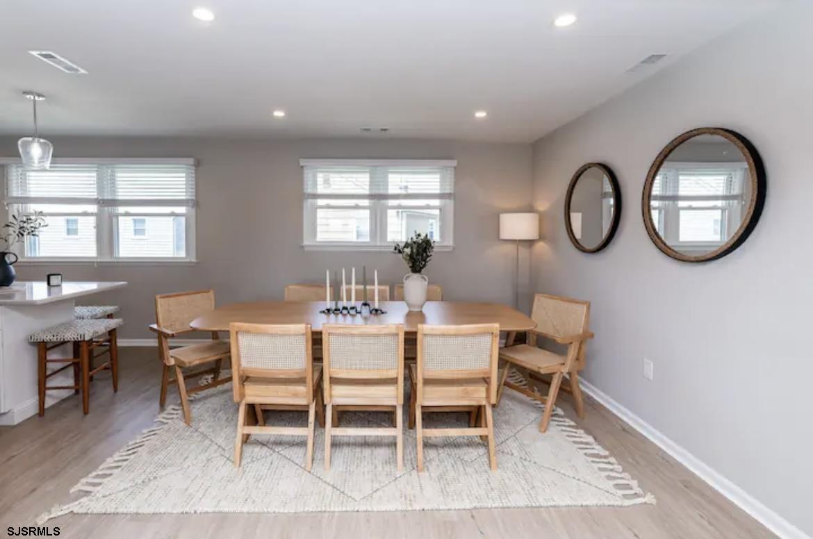7007 Ventnor Gardens Plaza Unit: 2