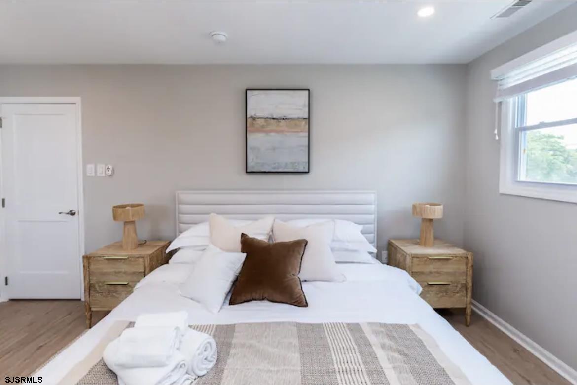 7007 Ventnor Gardens Plaza Unit: 2