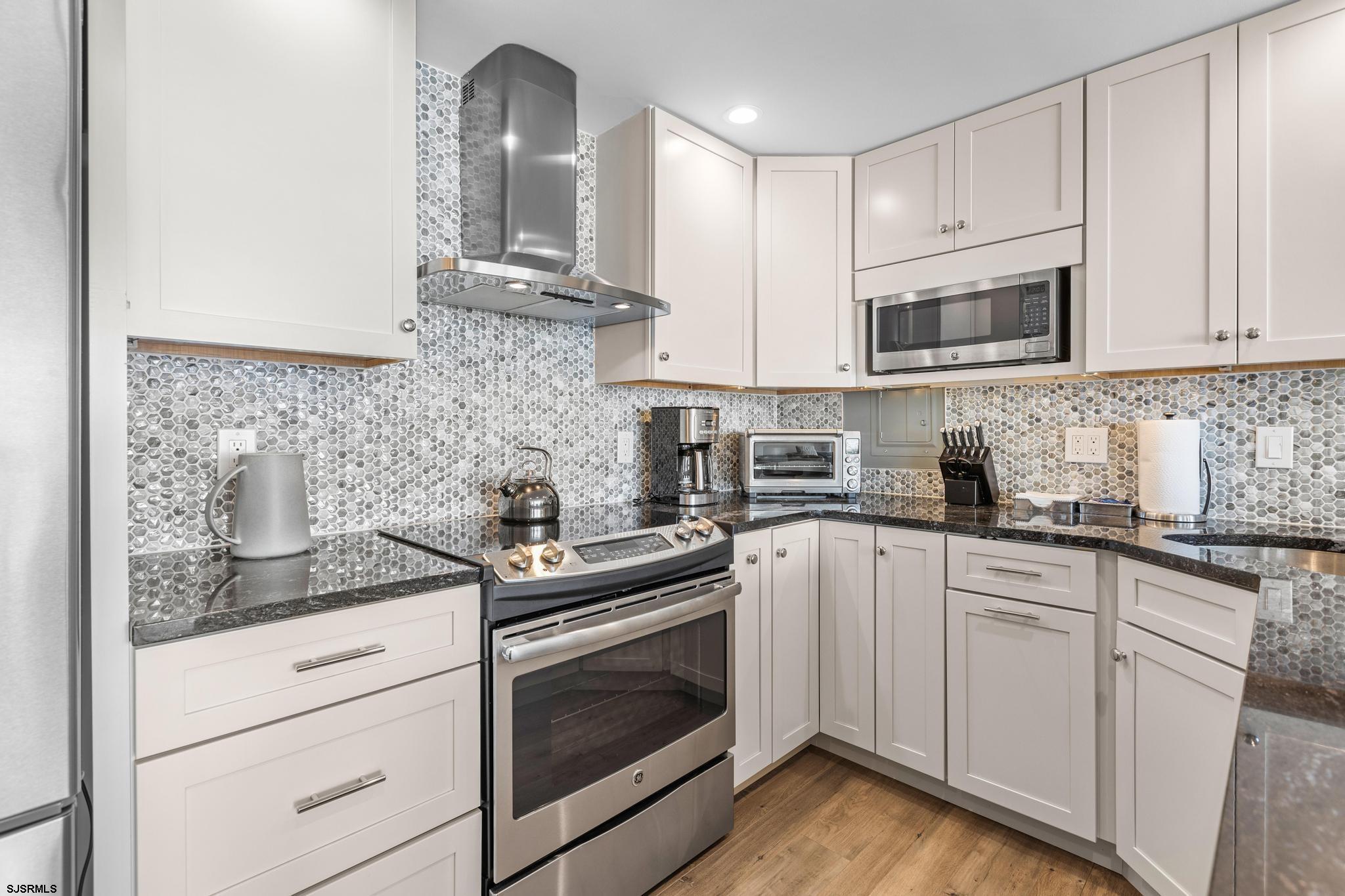111 S 16th Ave Unit: 622