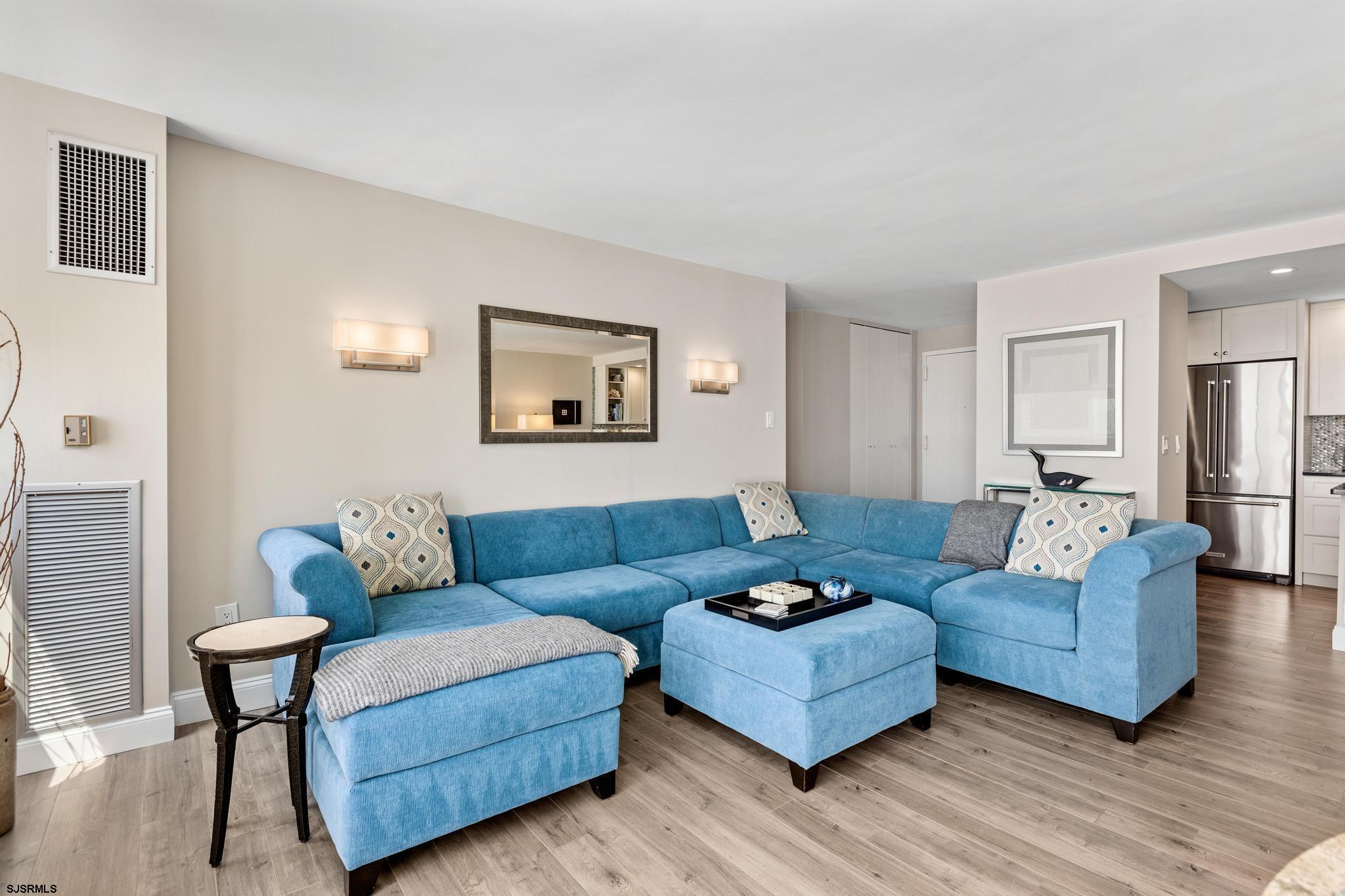 111 S 16th Ave Unit: 622
