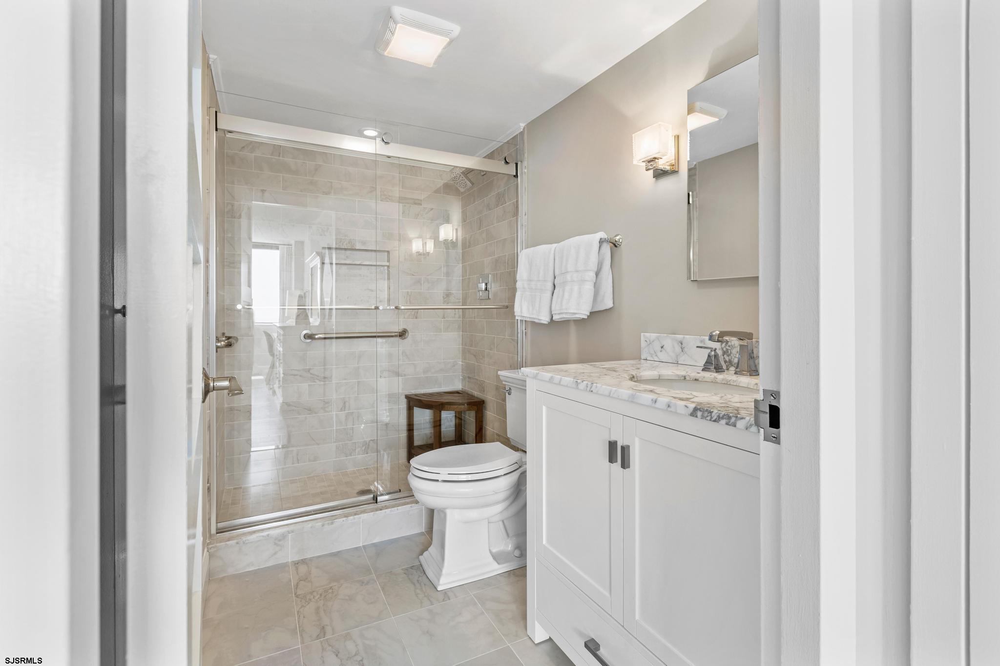 111 S 16th Ave Unit: 622