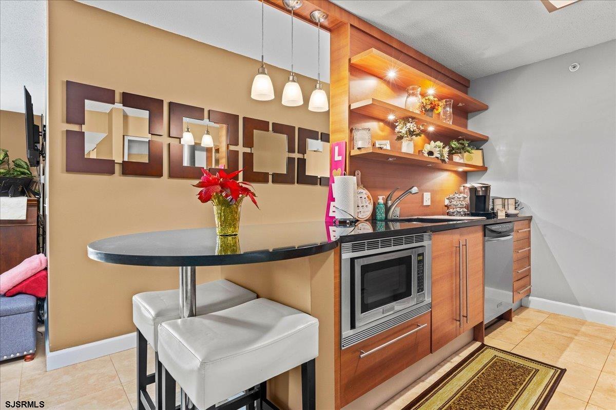 526 Pacific Ave Unit: 1304