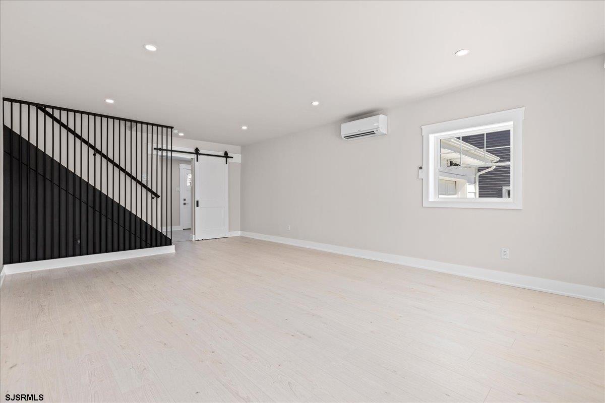 113 N Belmont Ave