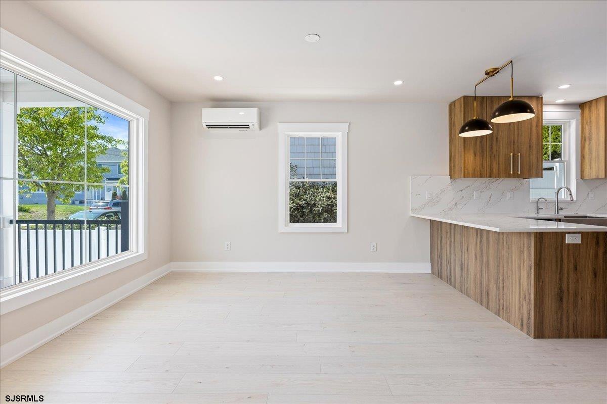 113 N Belmont Ave