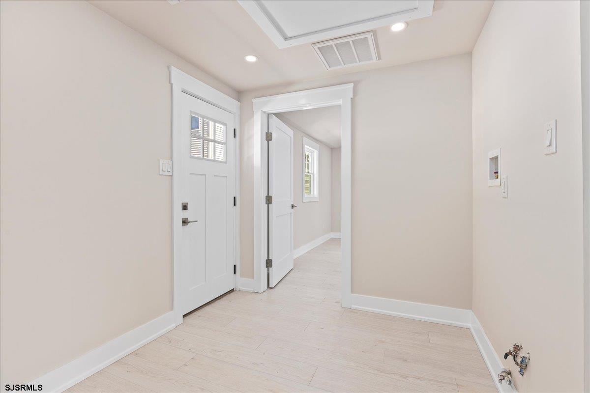 113 N Belmont Ave