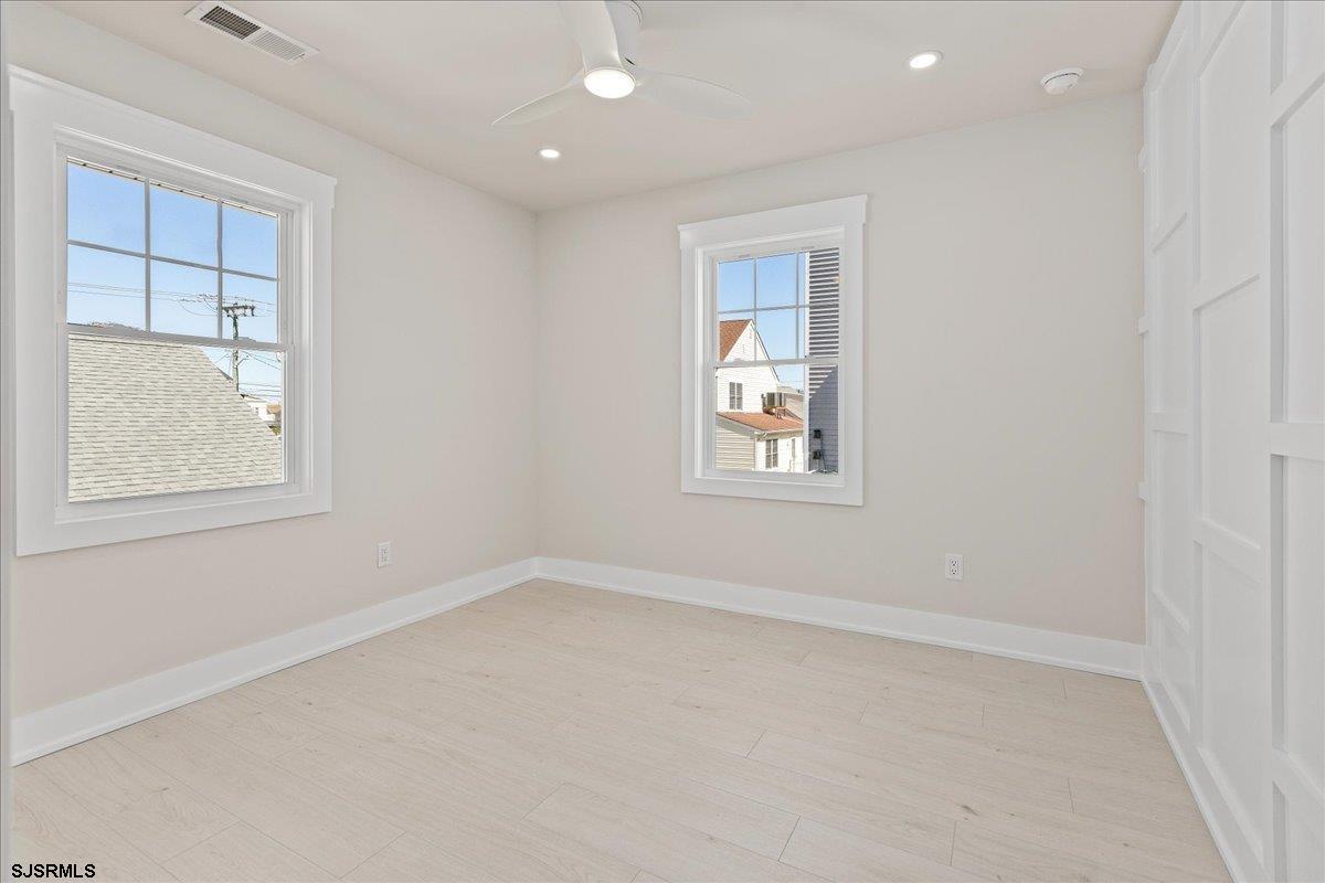 113 N Belmont Ave