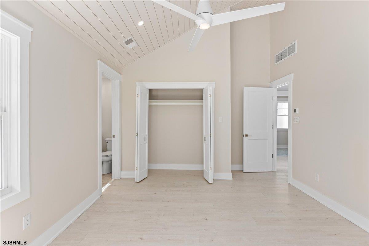 113 N Belmont Ave