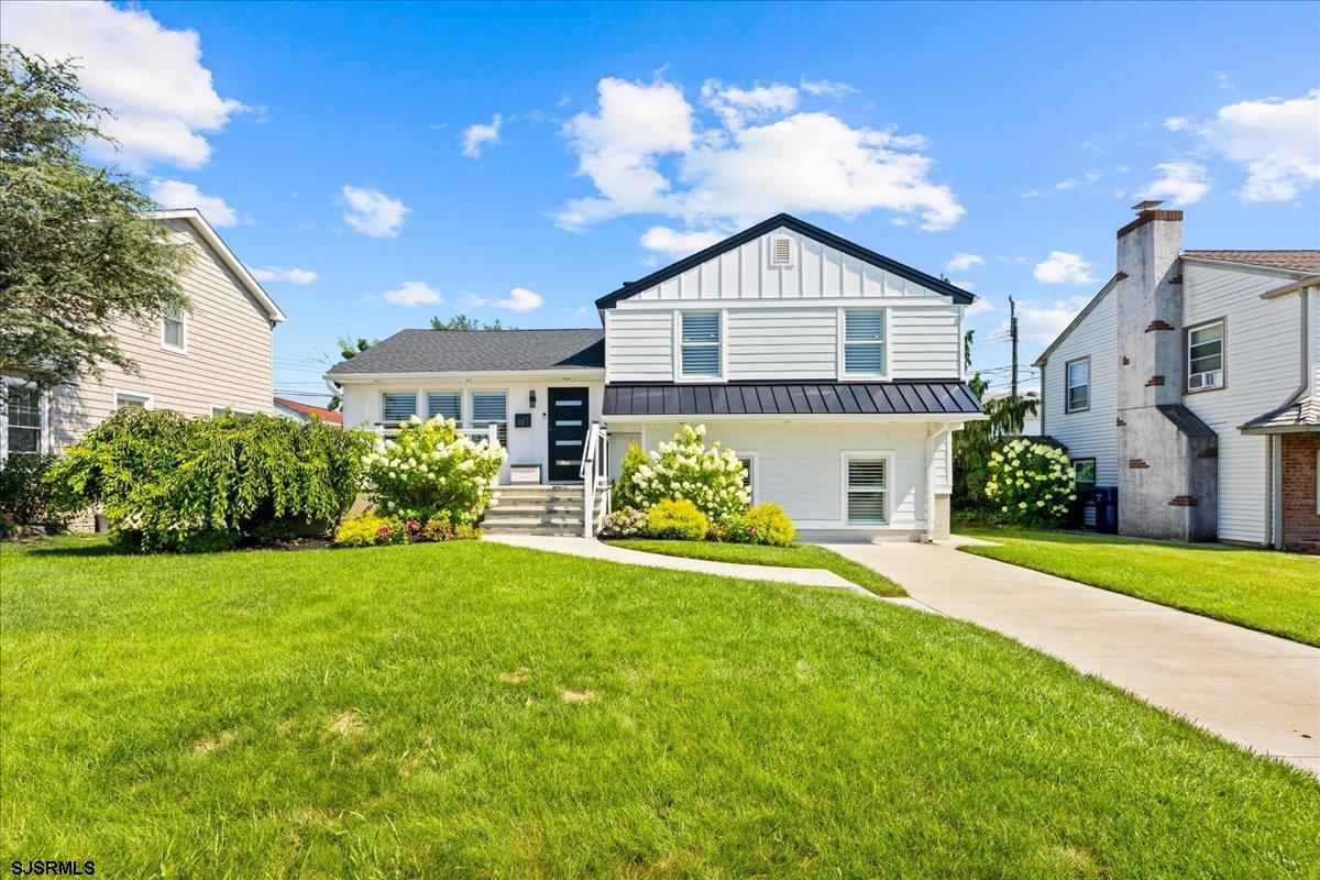 8 S Colmar Cir