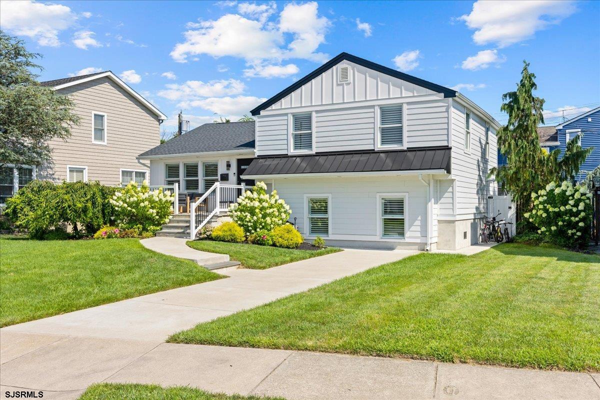 8 S Colmar Cir