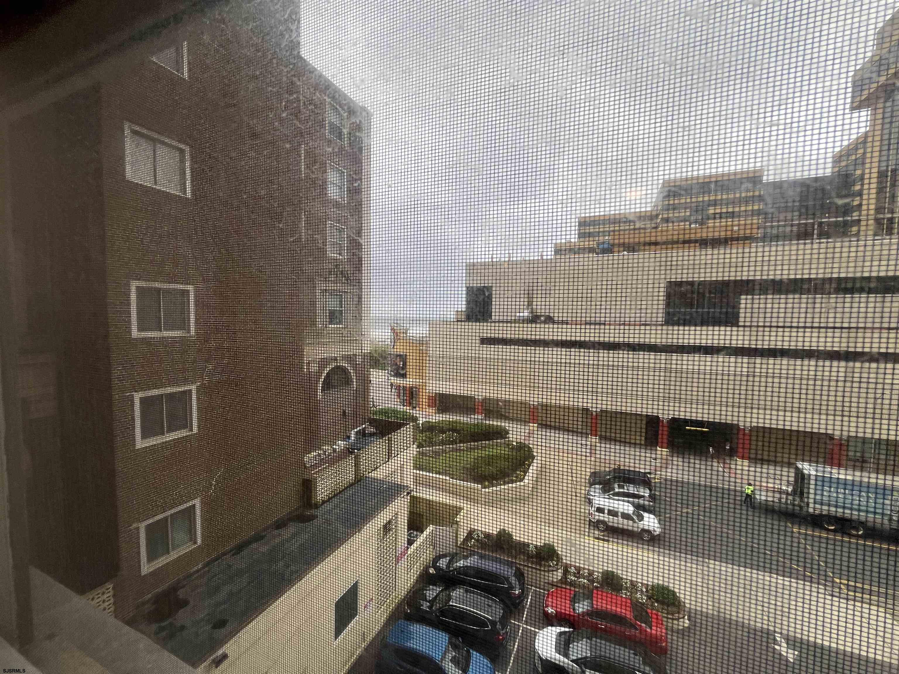 2721 Boardwalk Unit: 320