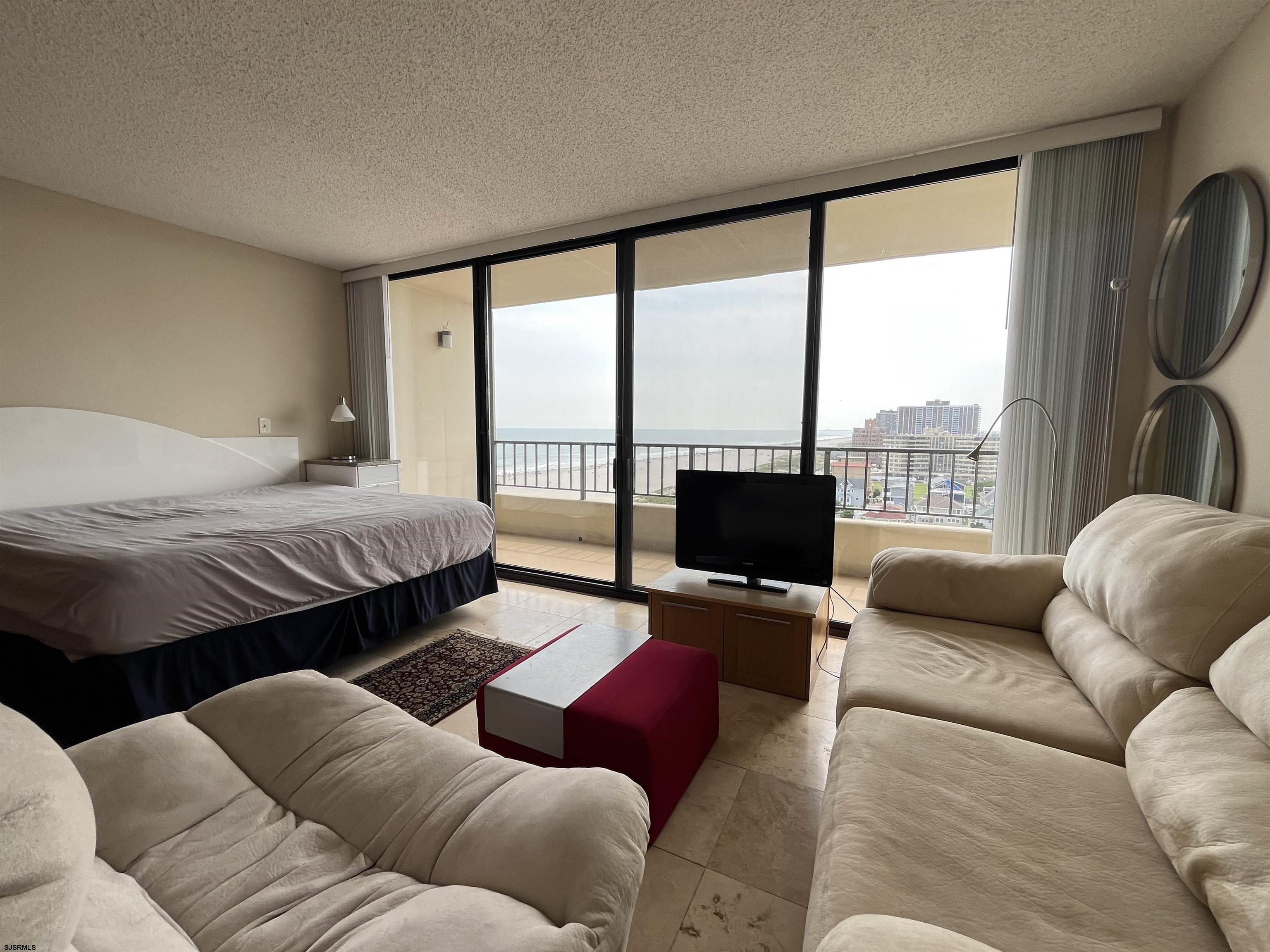 3851 Boardwalk Unit: 1108