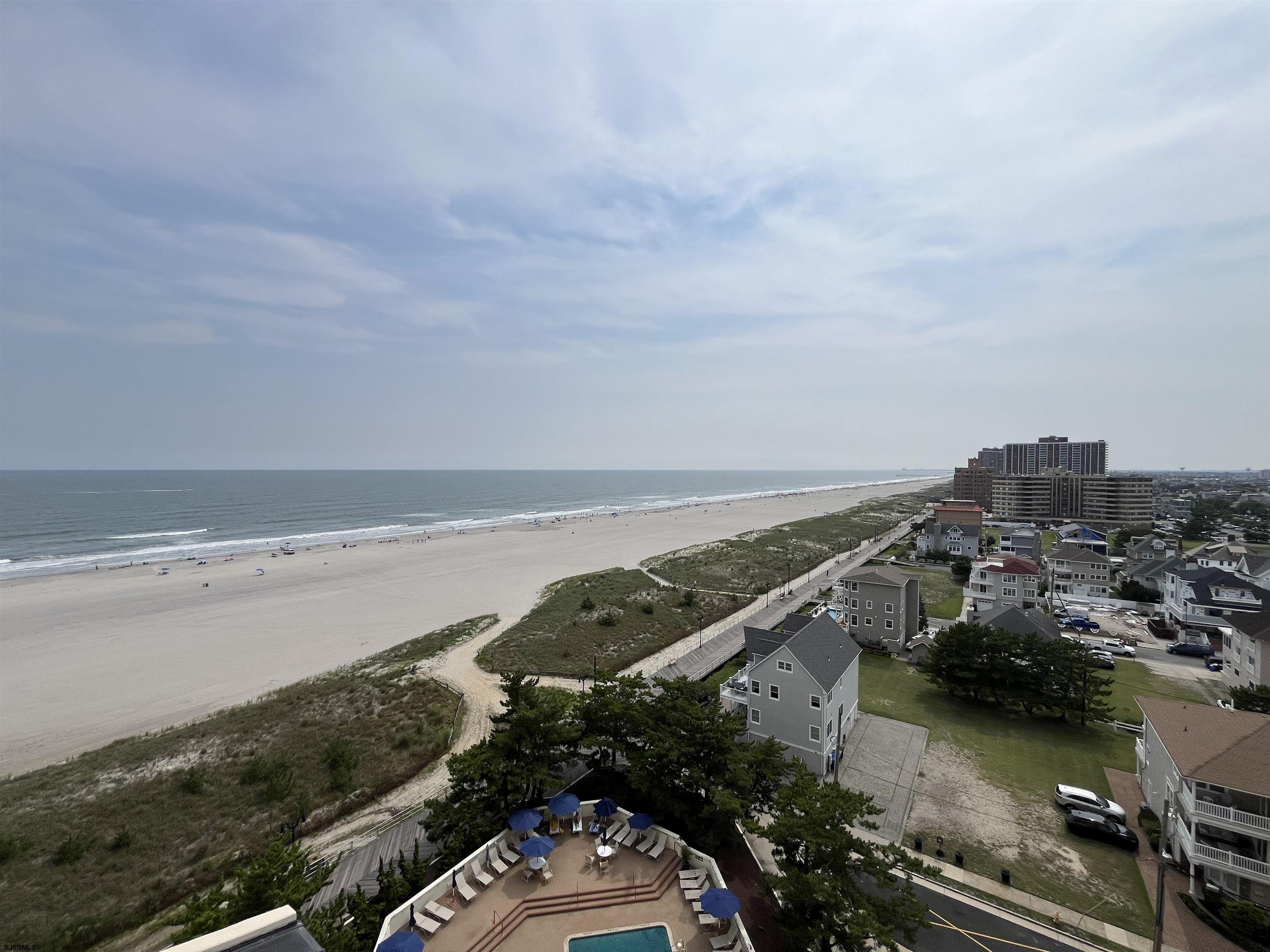 3851 Boardwalk Unit: 1108