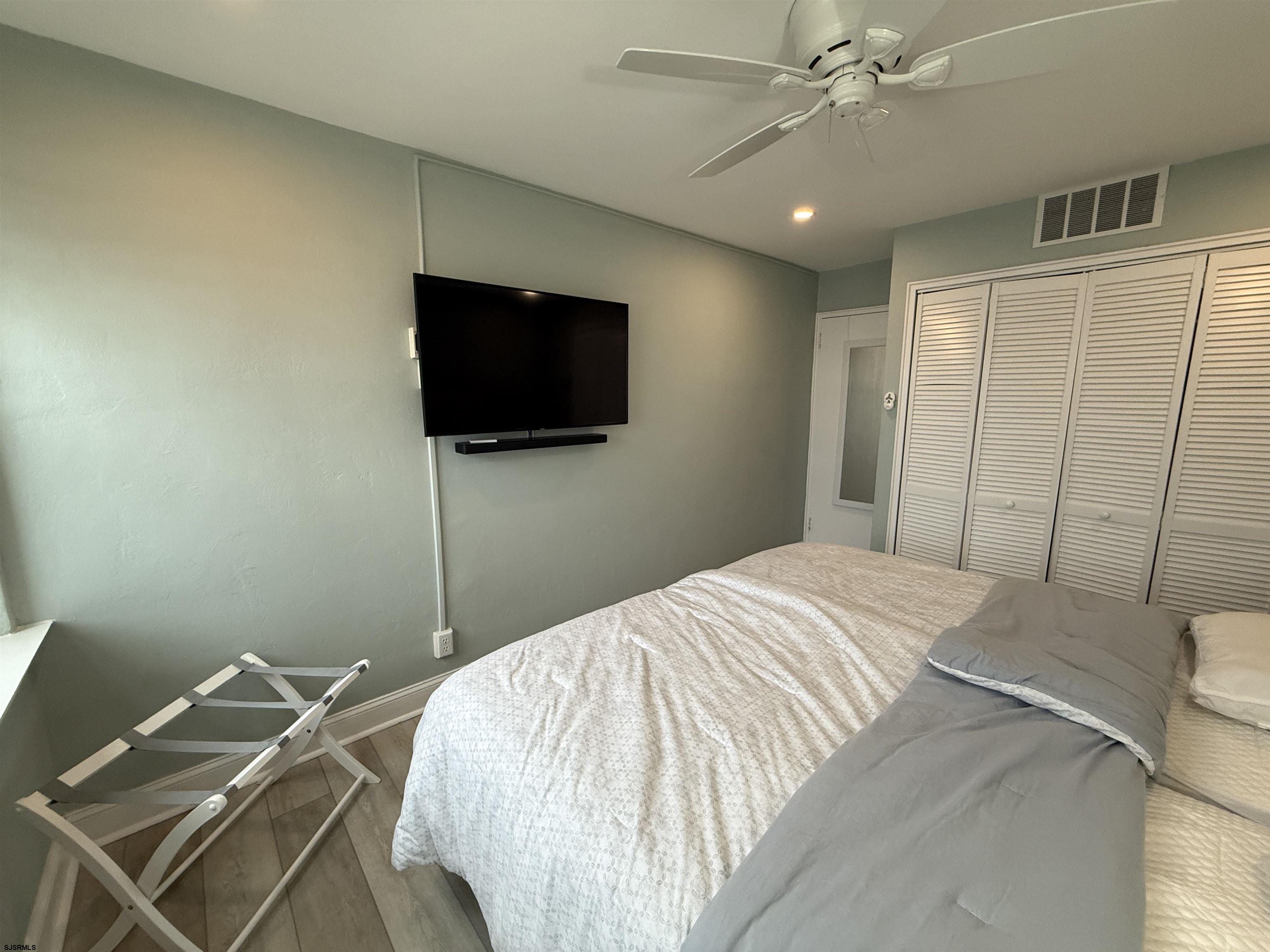 101 S Raleigh Ave Unit: 733