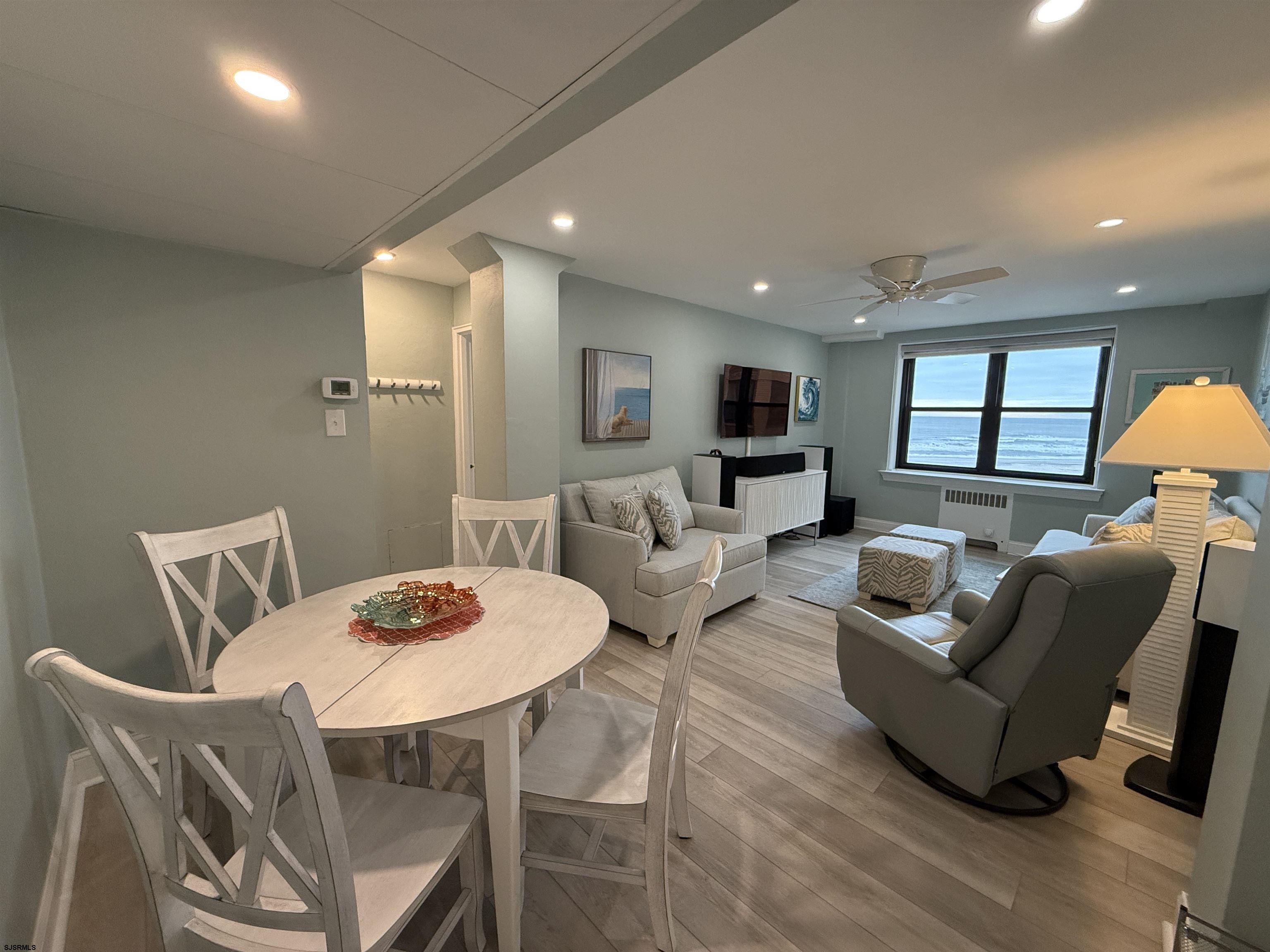 101 S Raleigh Ave Unit: 733