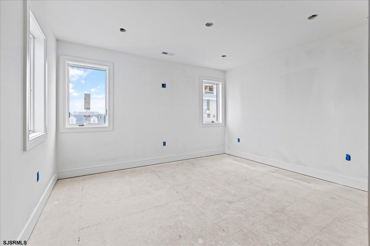 5 N 35th Ave
