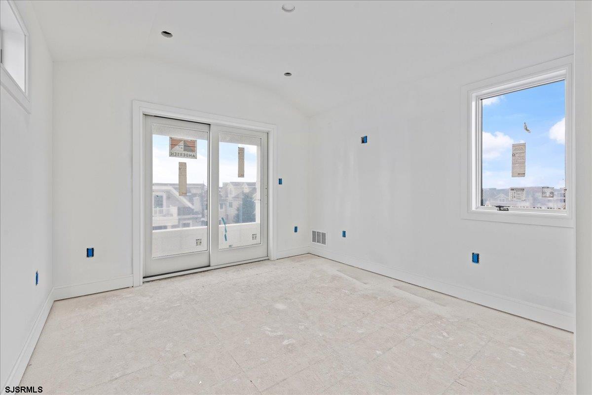 5 N 35th Ave