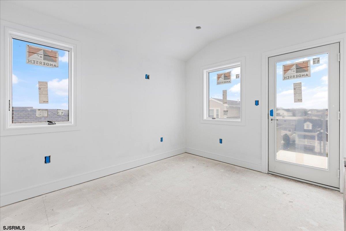 5 N 35th Ave