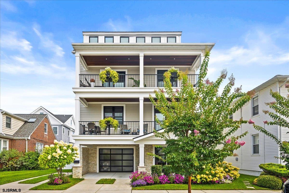 21 N Douglas Ave