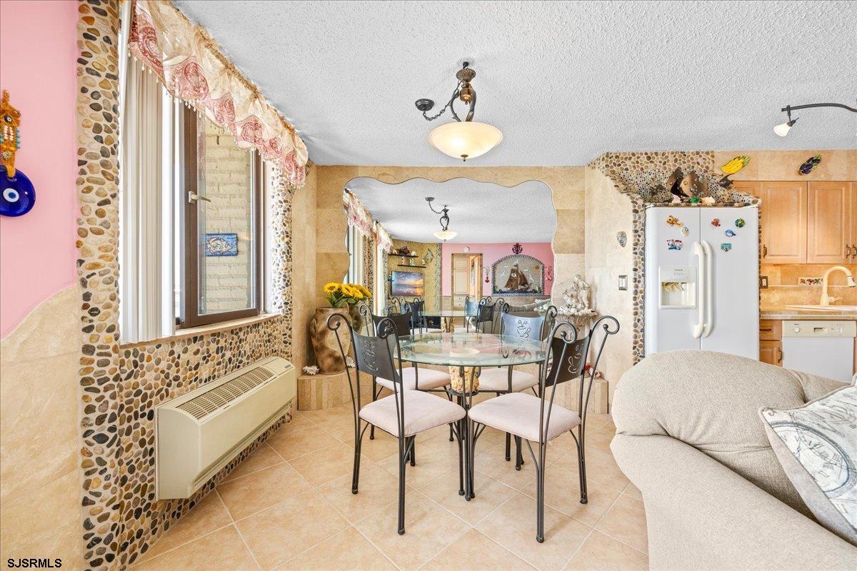 9600 Atlantic Ave Unit: 814