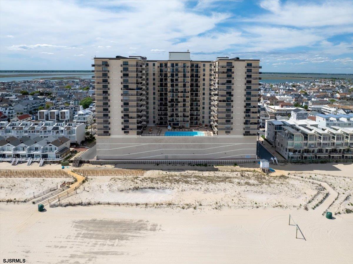 9600 Atlantic Ave Unit: 814