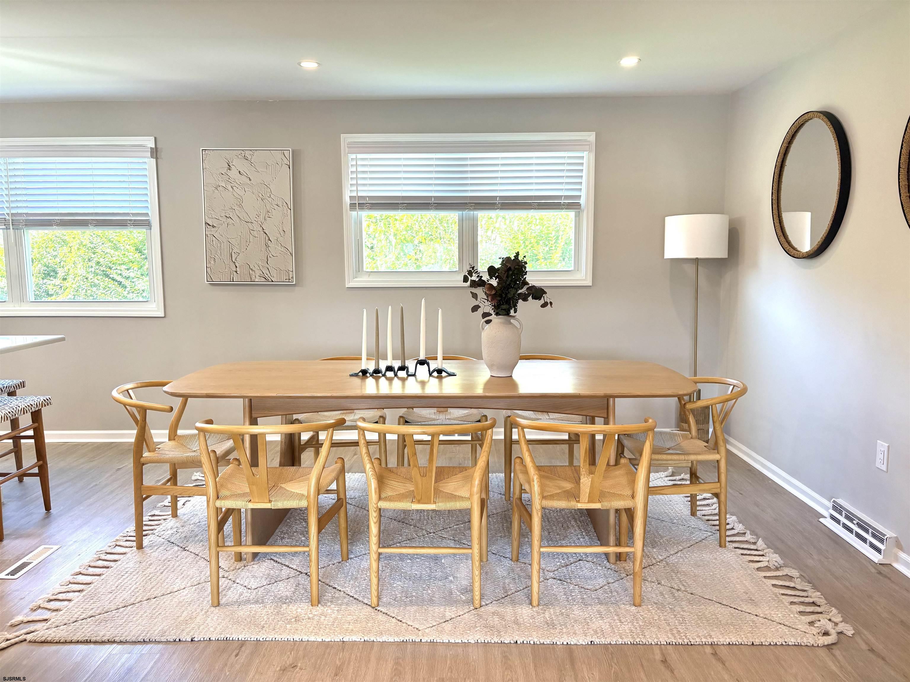 7005 Ventnor Gardens Plaza Unit: 2