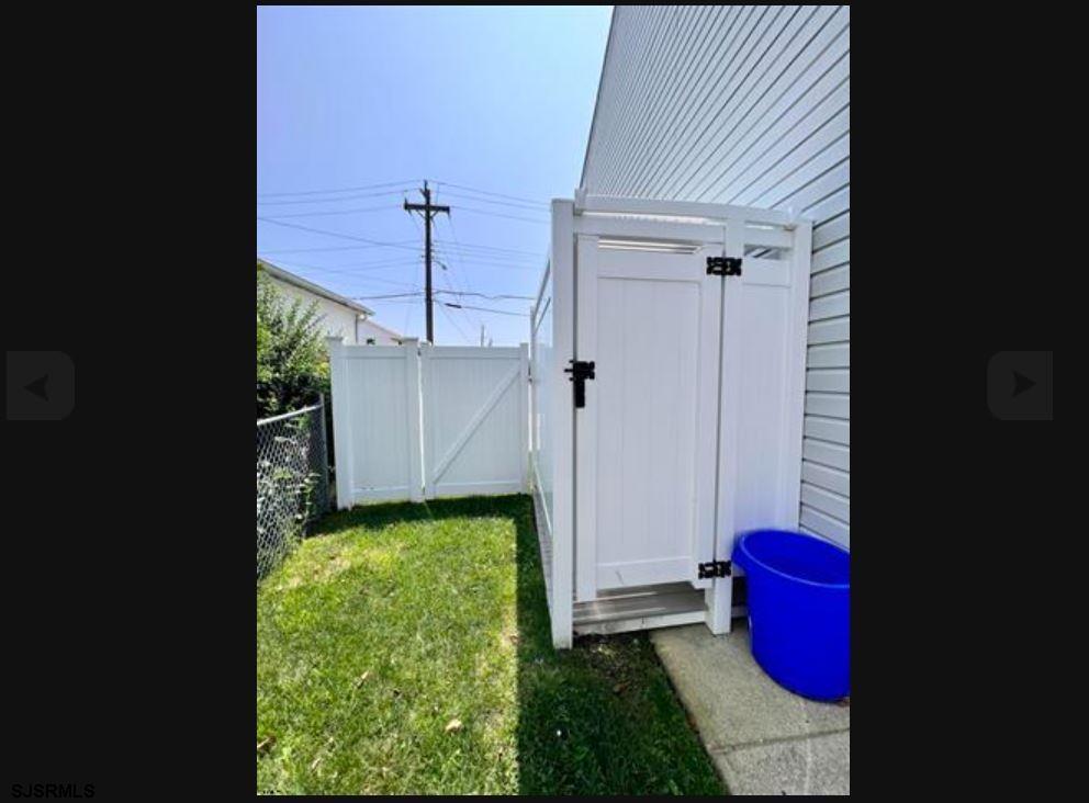 7005 Ventnor Gardens Plaza Unit: 2