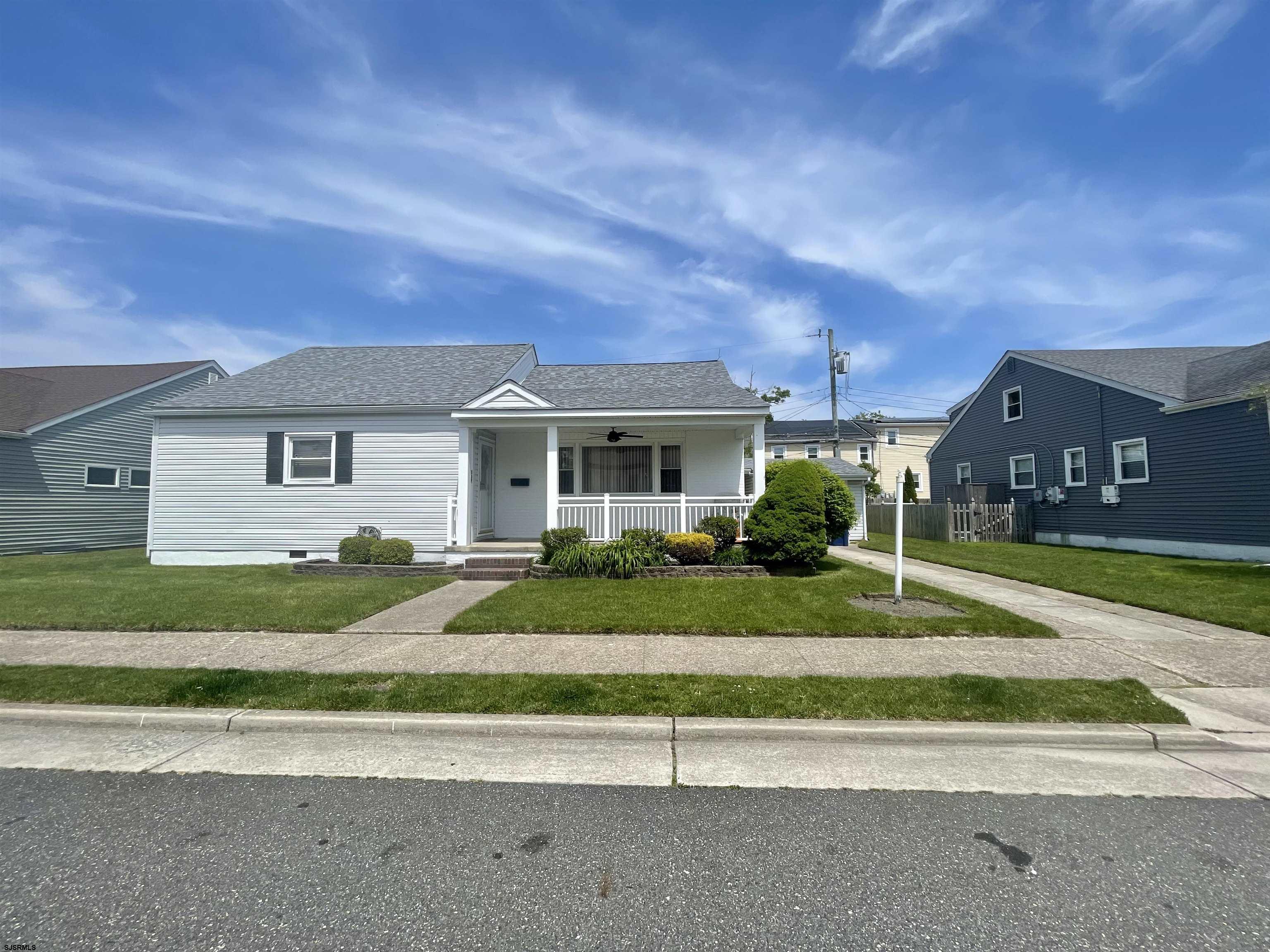 307 N Essex Ave