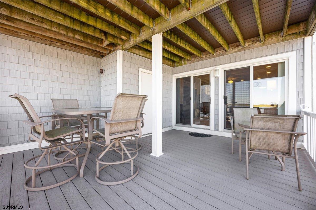 2202 East Dr Unit: 2202