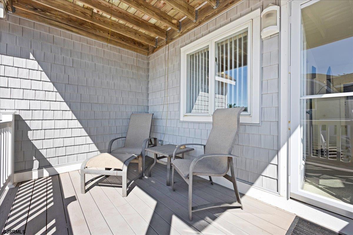 2202 East Dr Unit: 2202
