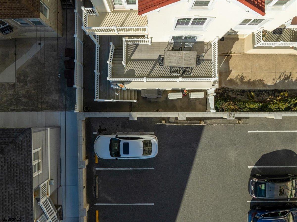 104 S Oakland Ave