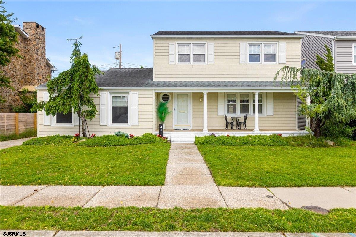 411 N Douglas Ave