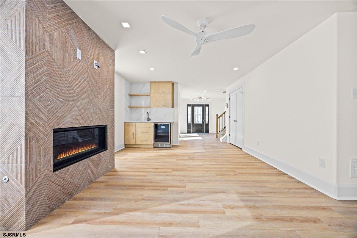 3008 Ventnor Ave