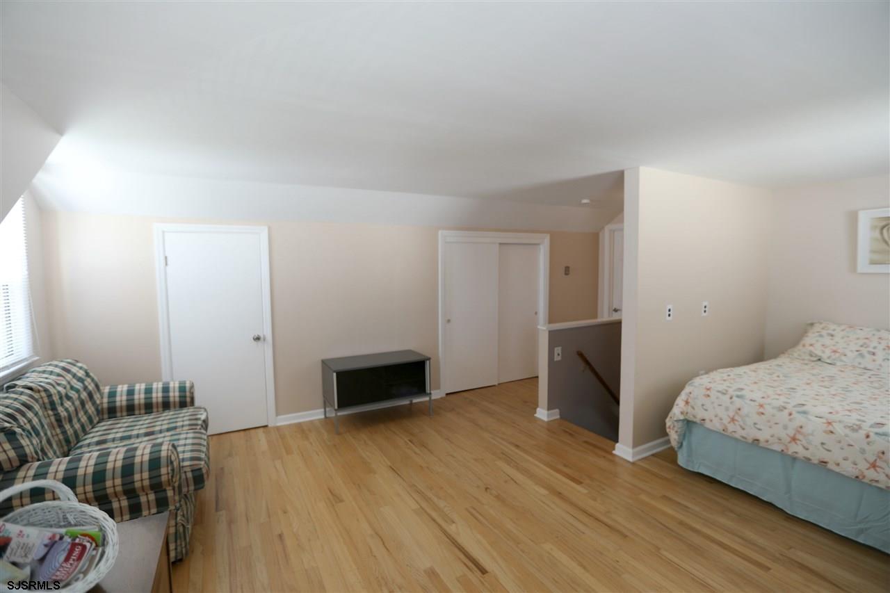 411 N Delavan Ave