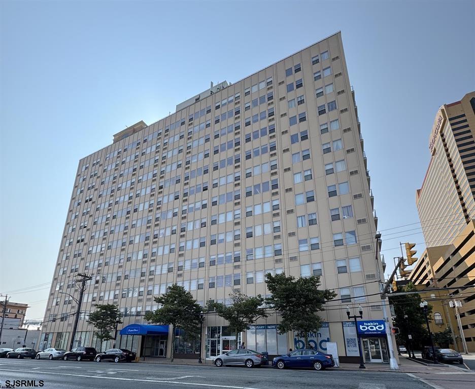 2834 Atlantic Ave Unit: 204