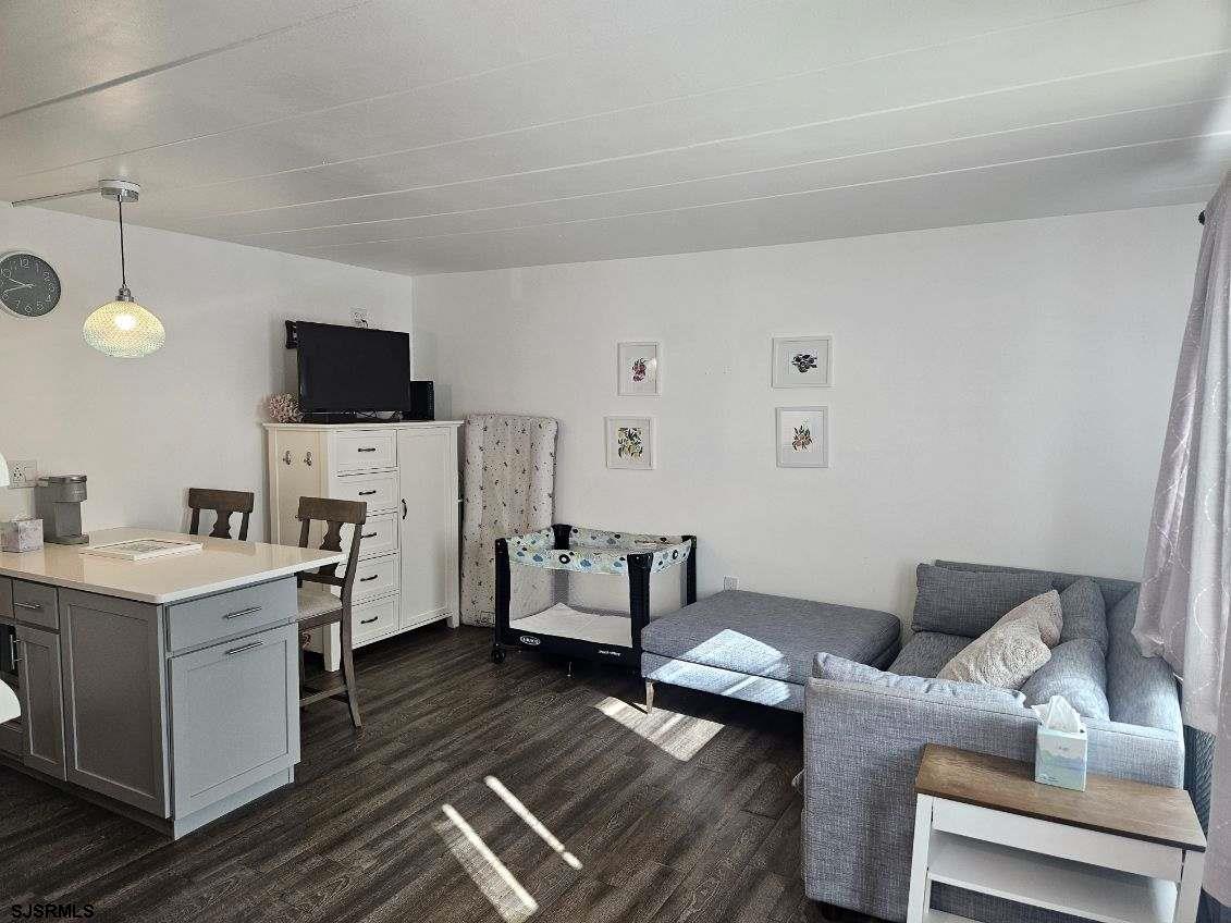 9415 Pacific Ave Unit: 31